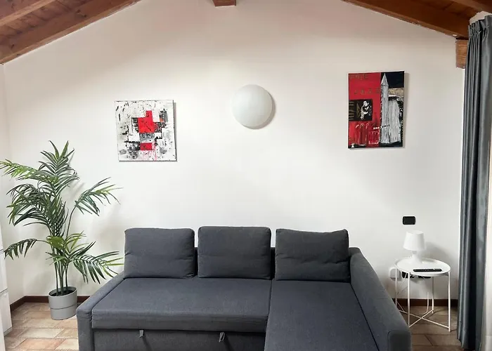 Casa Cleopatra * Bergamo